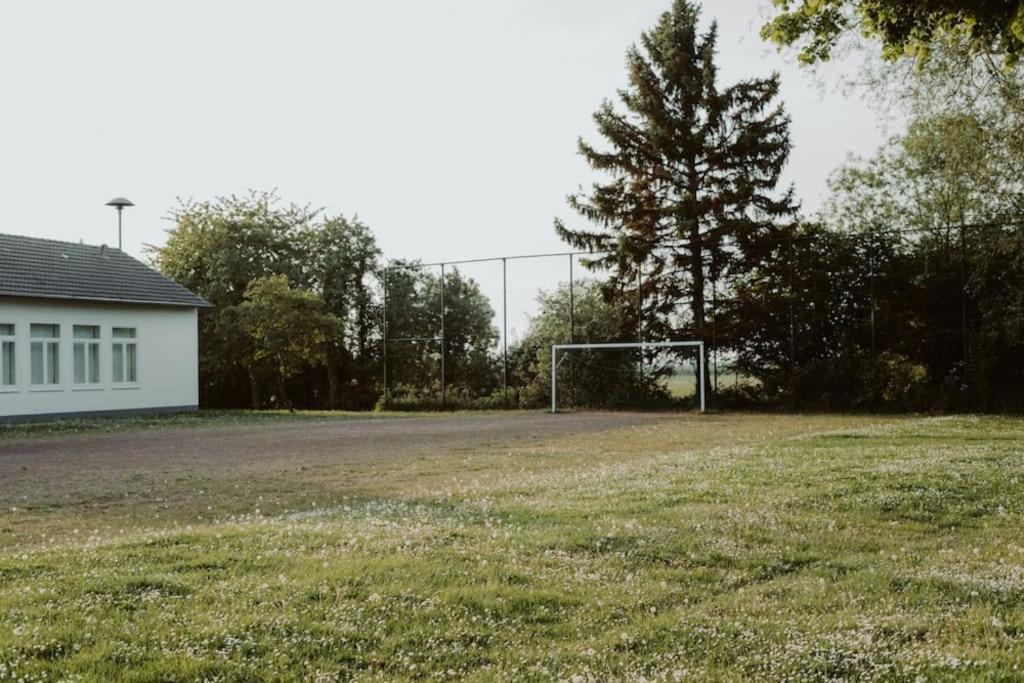 Modernisiertes Fachwerkhaus In Rheinbach Bei Bonn Βίλα Εξωτερικό φωτογραφία