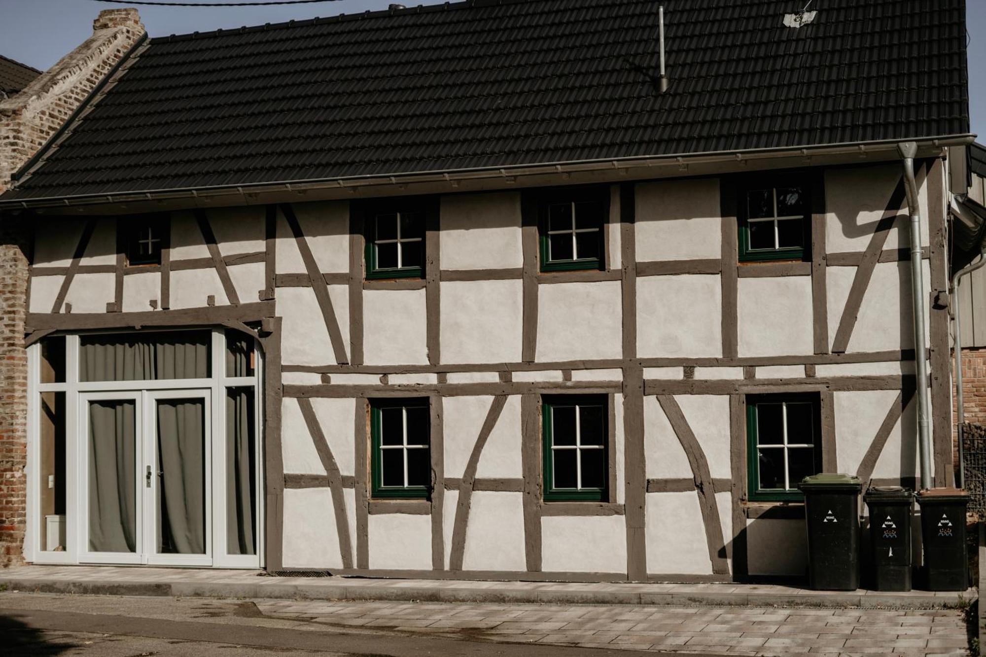 Modernisiertes Fachwerkhaus In Rheinbach Bei Bonn Βίλα Εξωτερικό φωτογραφία